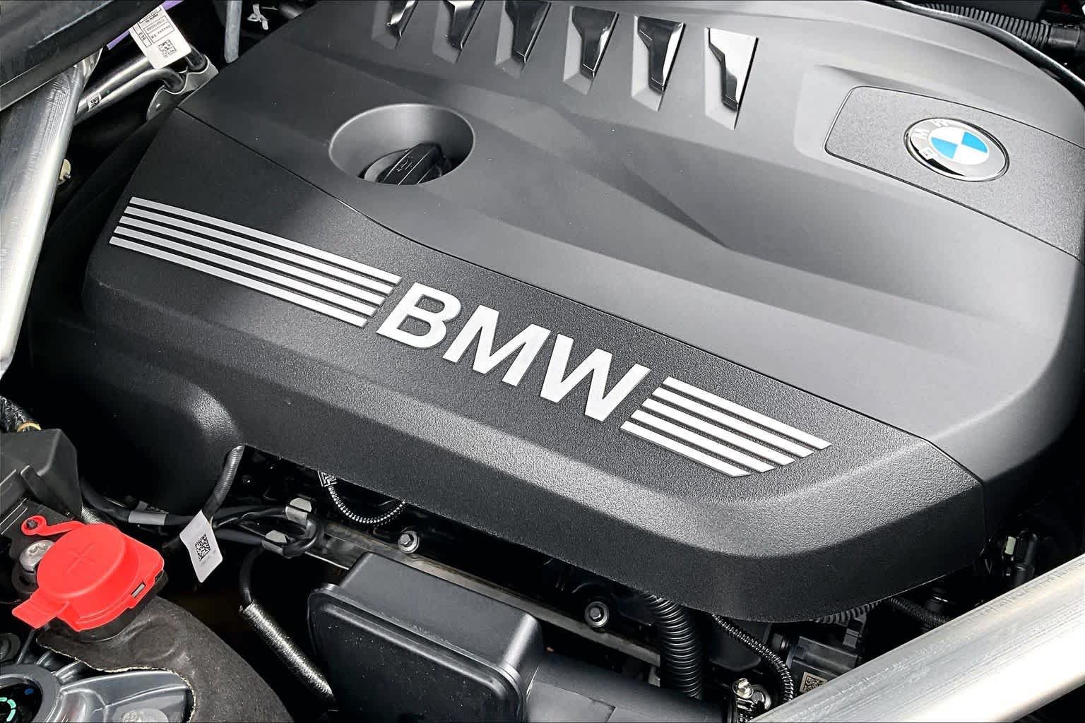 Used 2026 BMW X7 xDrive40i AWD/4WD image 33