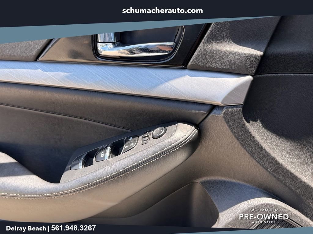 Used 2017 Nissan Maxima 3.5 SL FWD image 29