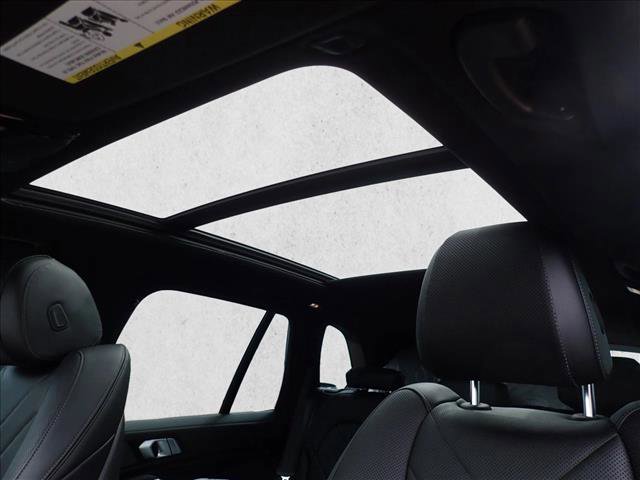 Used 2023 BMW X5 xDrive40i w/ Premium Package image 11