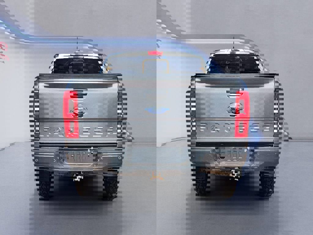 Used 2021 Ford Ranger Lariat w/ Tremor Off-Road Package image 4