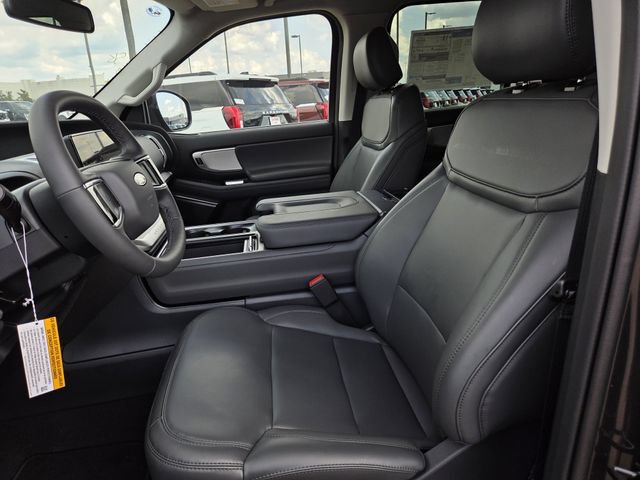 New 2026 Ford Expedition Active RWD image 11