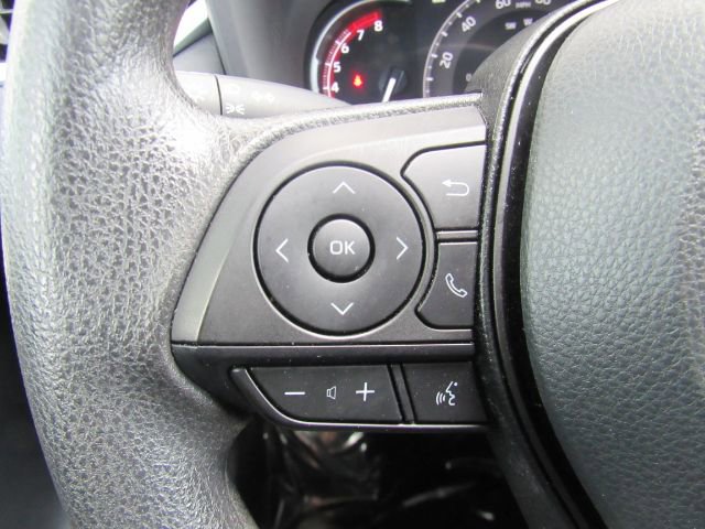 Used 2025 Toyota RAV4 XLE image 36