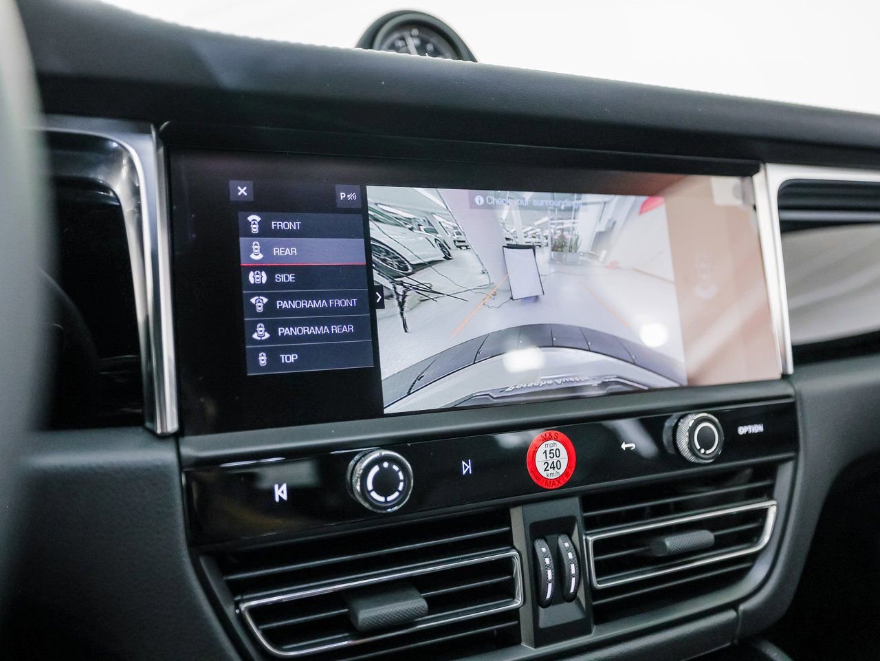 New 2026 Porsche Macan S image 19