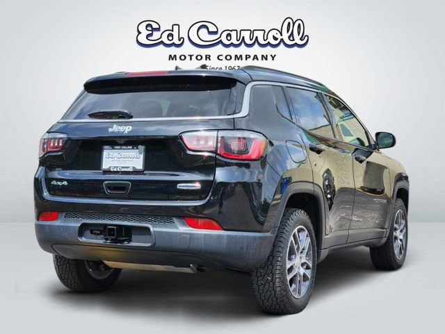 Used 2018 Jeep Compass Latitude w/ Popular Equipment Group AWD/4WD image 5
