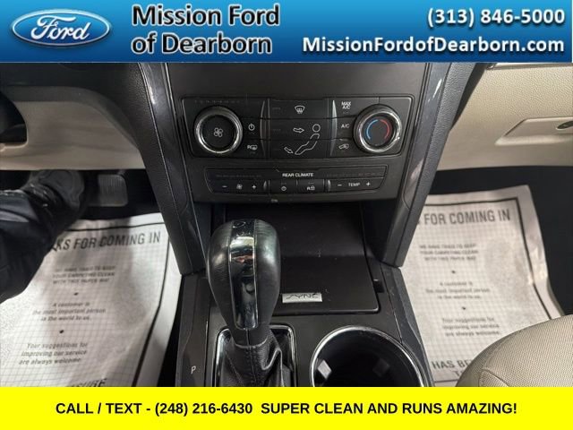 Used 2019 Ford Explorer XLT AWD/4WD image 26