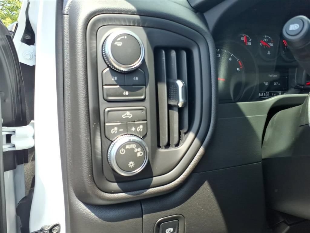 New 2026 GMC Sierra 3500 Pro w/ Convenience Package AWD/4WD image 17