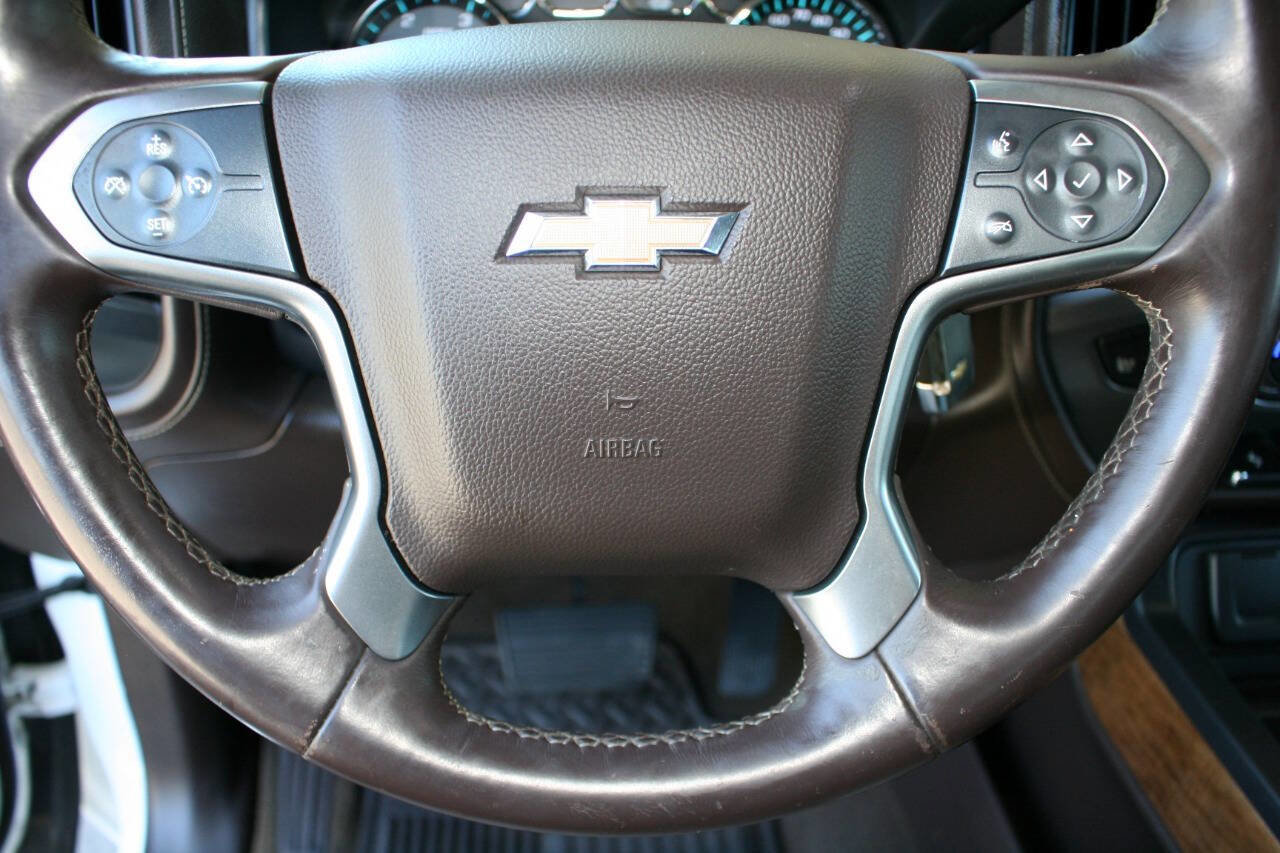 Used 2015 Chevrolet Silverado 2500 LTZ w/ Duramax Plus Package AWD/4WD image 20