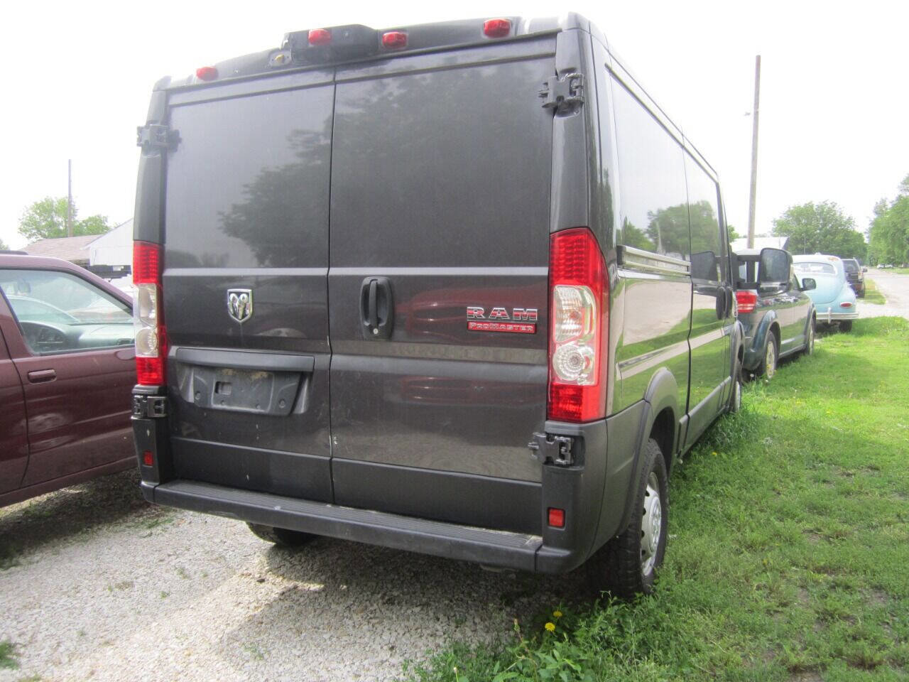 Used 2019 RAM ProMaster 1500 w/ Interior Convenience Group image 3