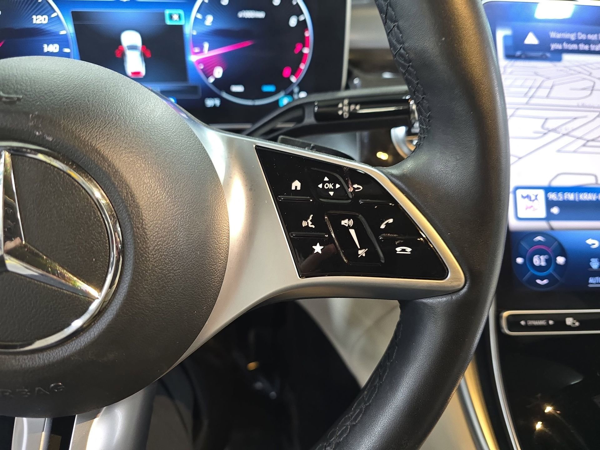 Used 2023 Mercedes-Benz GLC 300 4MATIC image 18