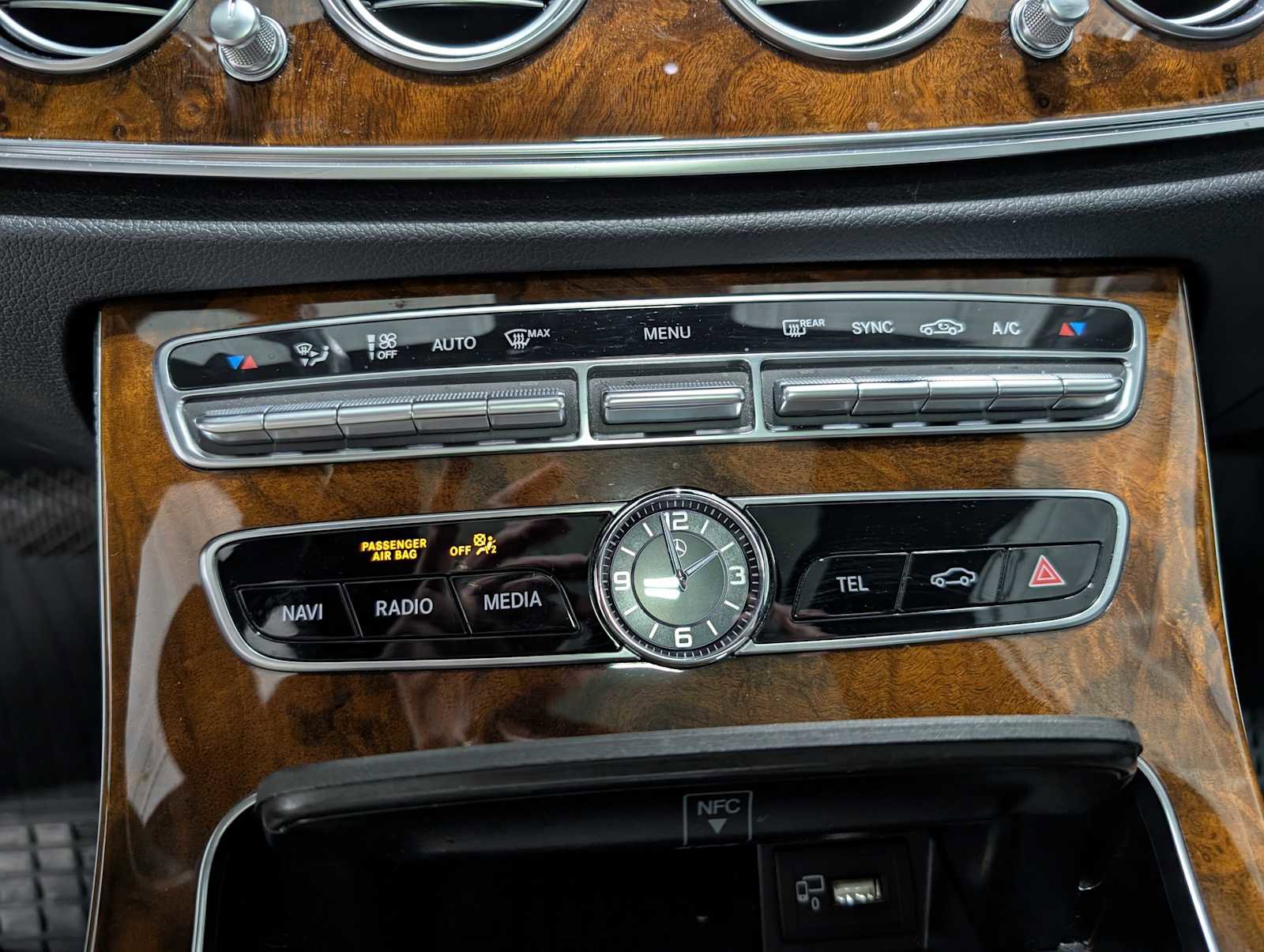 Certified 2020 Mercedes-Benz E 350 4MATIC Sedan image 31