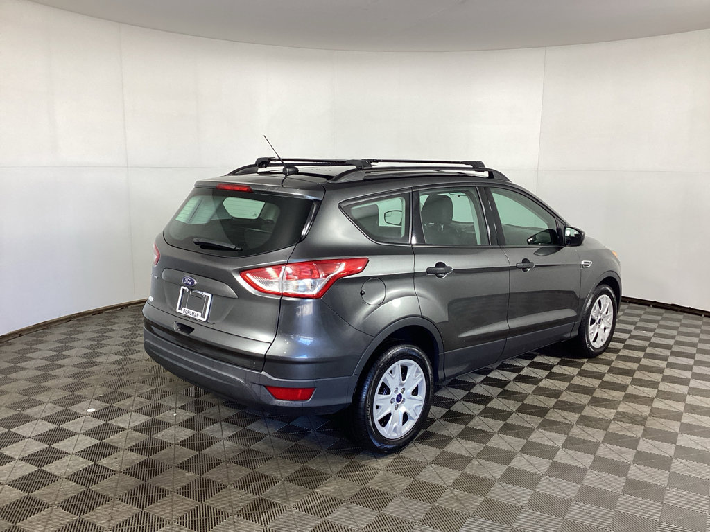 Used 2016 Ford Escape S FWD image 2