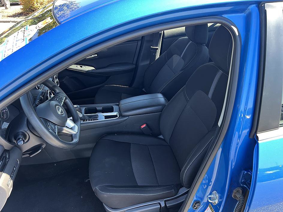 Certified 2025 Nissan Sentra SV FWD image 13