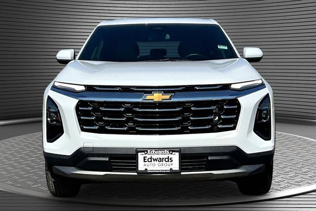 Used 2026 Chevrolet Equinox LT w/ Convenience Package II AWD/4WD image 2