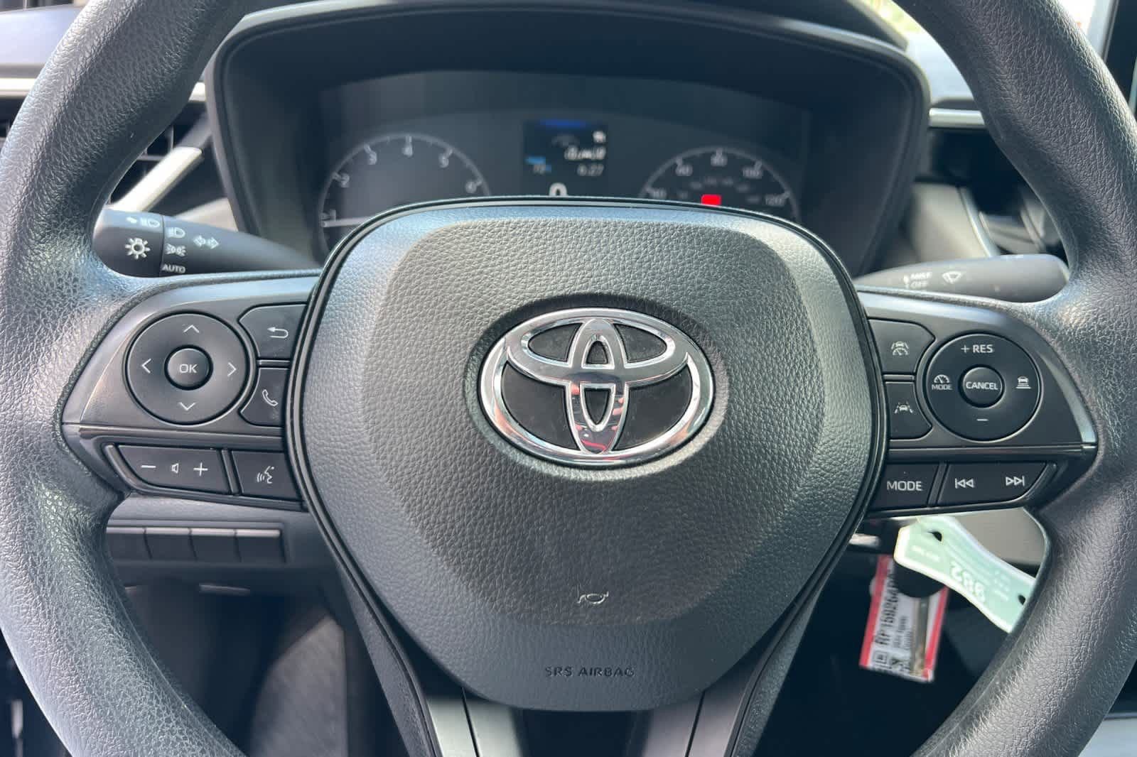 Used 2024 Toyota Corolla LE FWD image 22