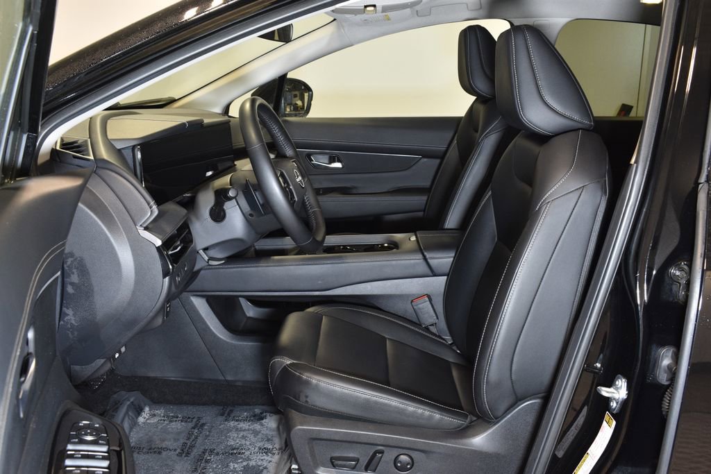 Used 2025 Nissan Murano SV image 5