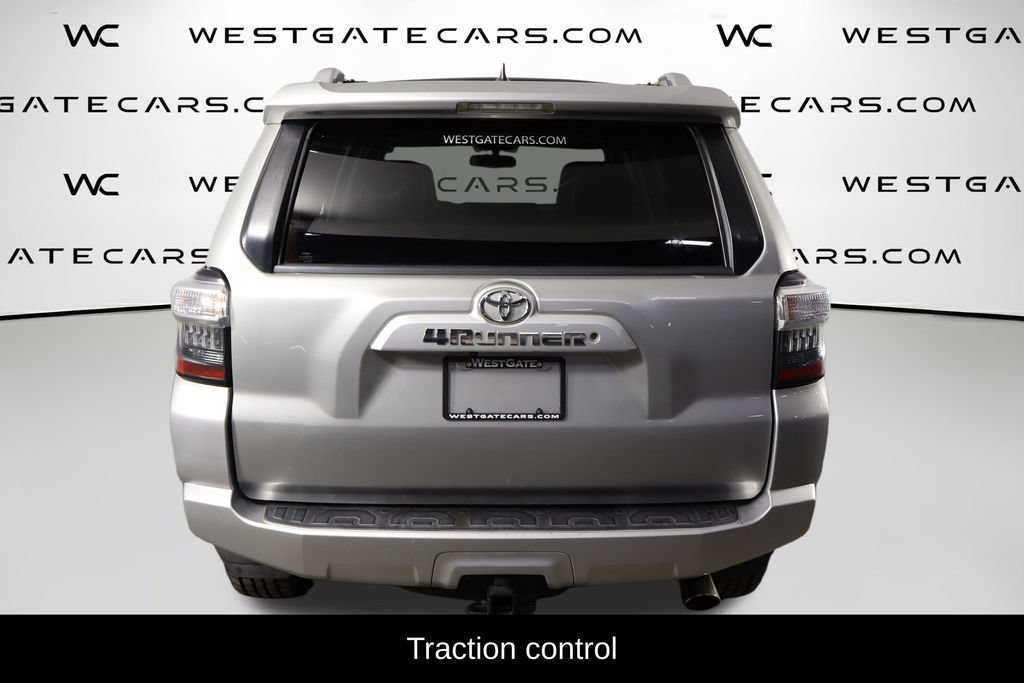 Used 2018 Toyota 4Runner SR5 Premium AWD/4WD image 4