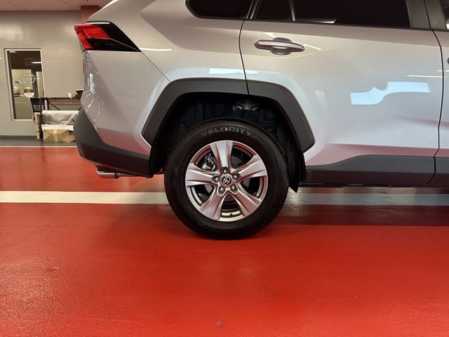 Certified 2025 Toyota RAV4 XLE FWD image 30