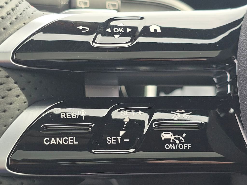 Used 2026 Mercedes-Benz GLA 250 4MATIC image 32