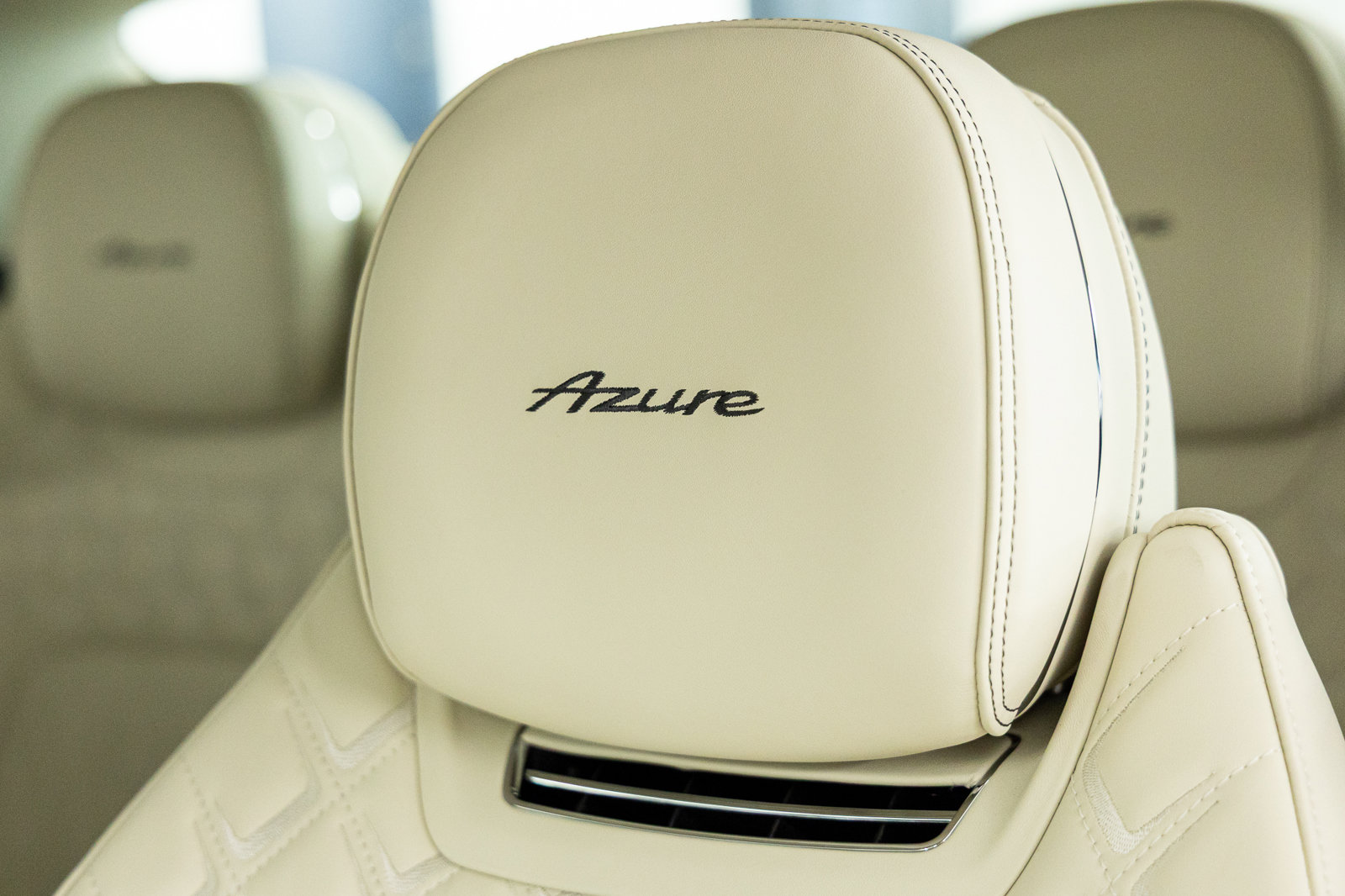 New 2026 Bentley Continental GT Azure AWD/4WD image 29