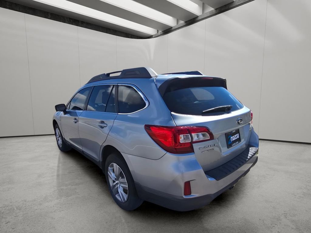 Used 2015 Subaru Outback 2.5i AWD/4WD image 3