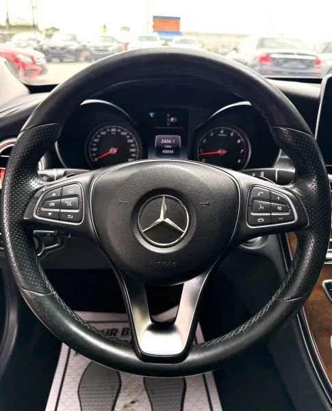 Used 2015 Mercedes-Benz C 300 4MATIC Sedan image 30
