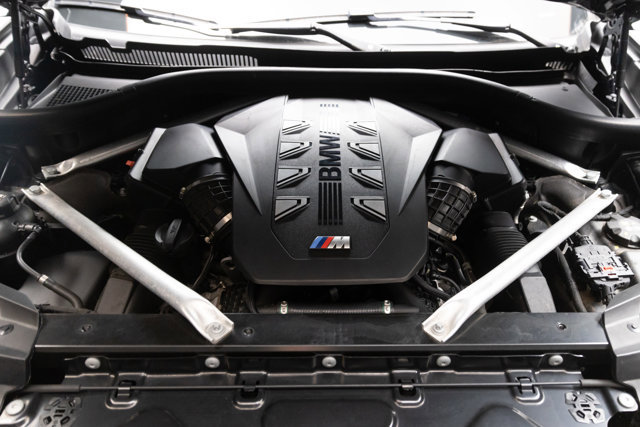 Used 2024 BMW X7 M60i w/ Executive Package image 42