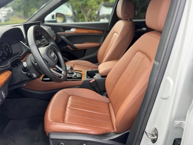 Used 2023 Audi Q5 2.0T Premium Plus w/ Premium Plus Package AWD/4WD image 25