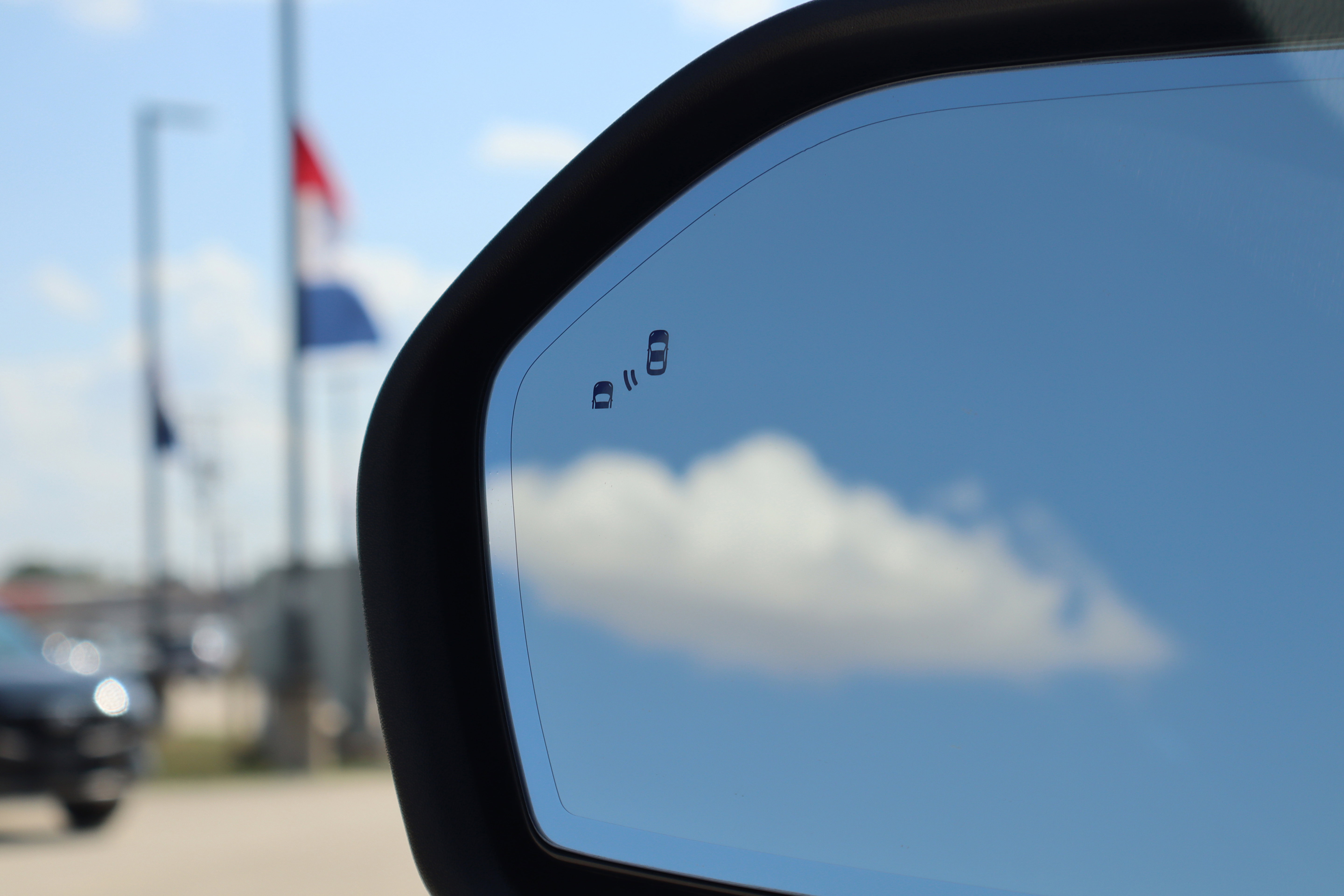 Used 2025 Ford Explorer ST image 30