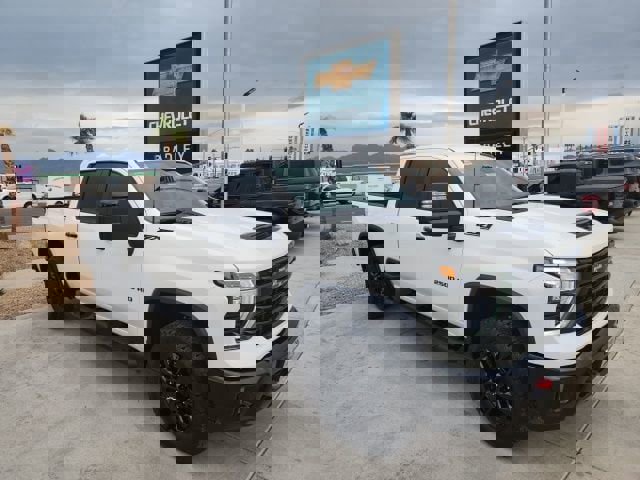 New 2026 Chevrolet Silverado 2500 LT w/ Trail Boss Package