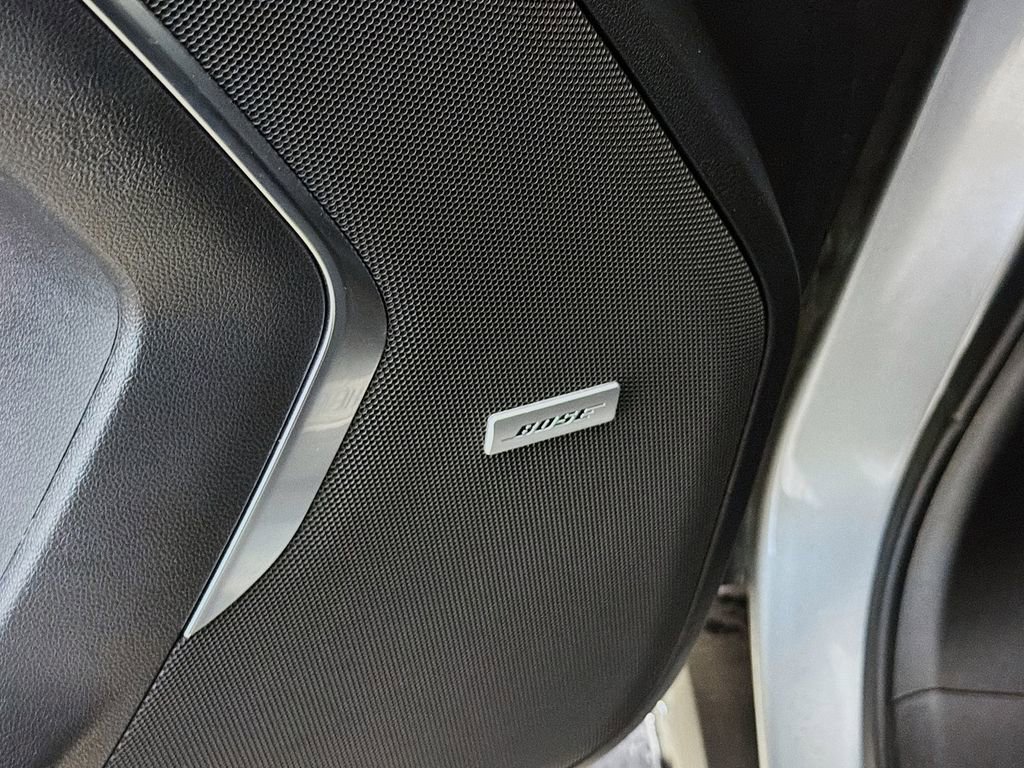 Used 2023 Chevrolet Tahoe Z71 w/ Luxury Package image 23