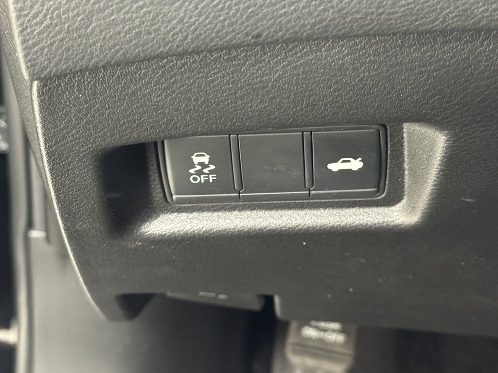 Used 2022 INFINITI Q50 Luxe w/ Cargo Package image 28
