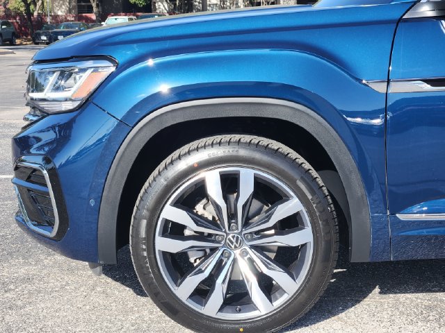 Used 2022 Volkswagen Atlas SEL Premium AWD/4WD image 7