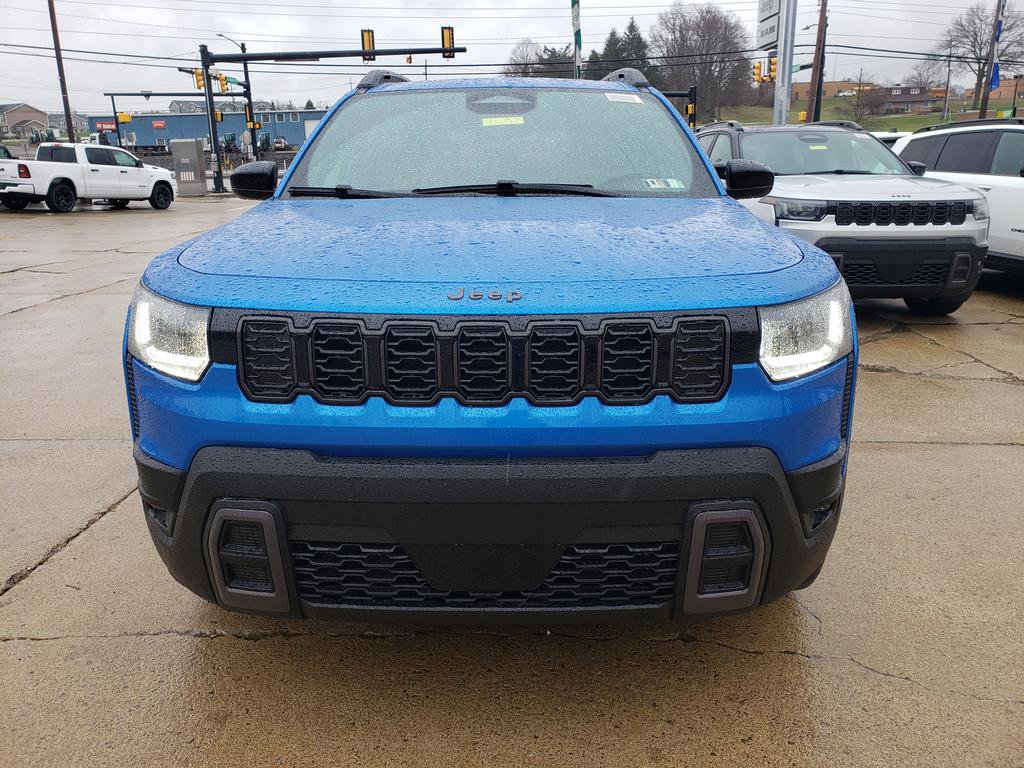 New 2026 Jeep Cherokee Laredo image 9