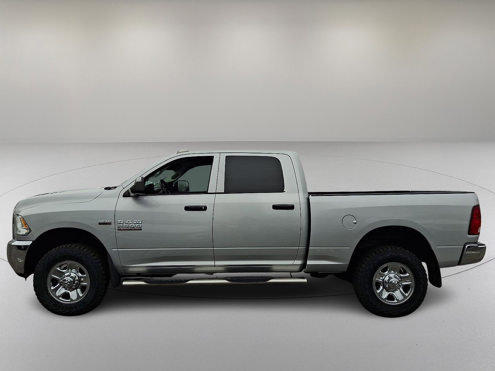 Used 2016 RAM 2500 Tradesman w/ Chrome Appearance Group image 6