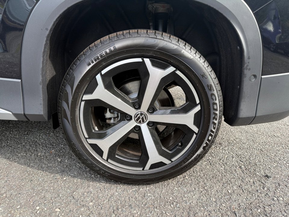 New 2026 Volkswagen Tiguan SE AWD/4WD image 22