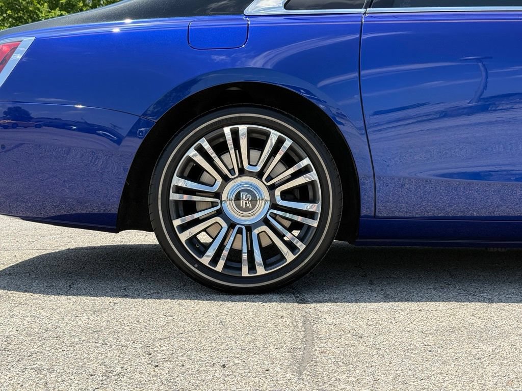 Used 2022 Rolls-Royce Ghost AWD/4WD image 12
