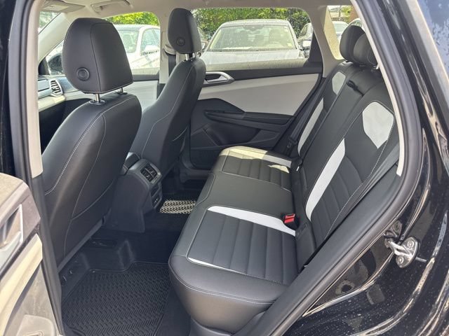 New 2026 Volkswagen Taos SEL AWD/4WD image 14