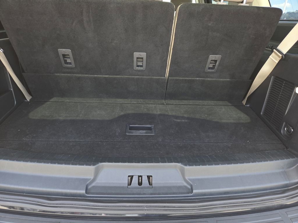 Used 2024 Ford Expedition Limited image 31