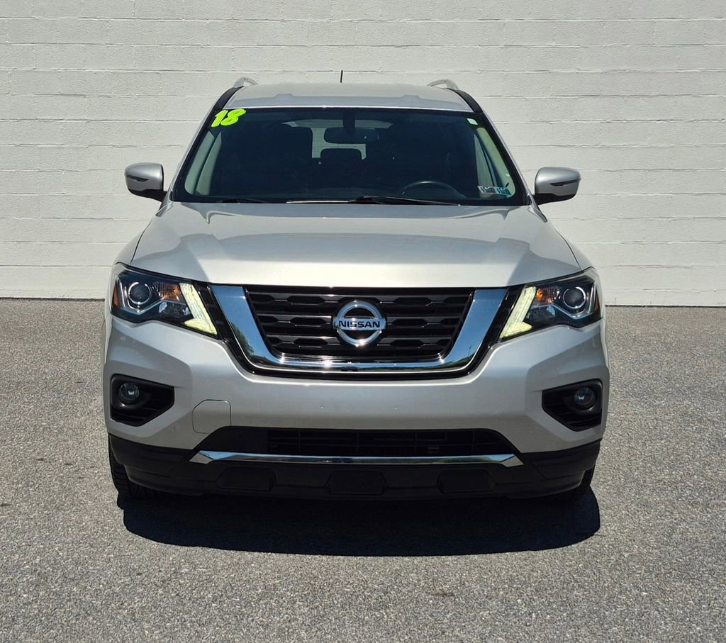 Used 2018 Nissan Pathfinder SV AWD/4WD image 11