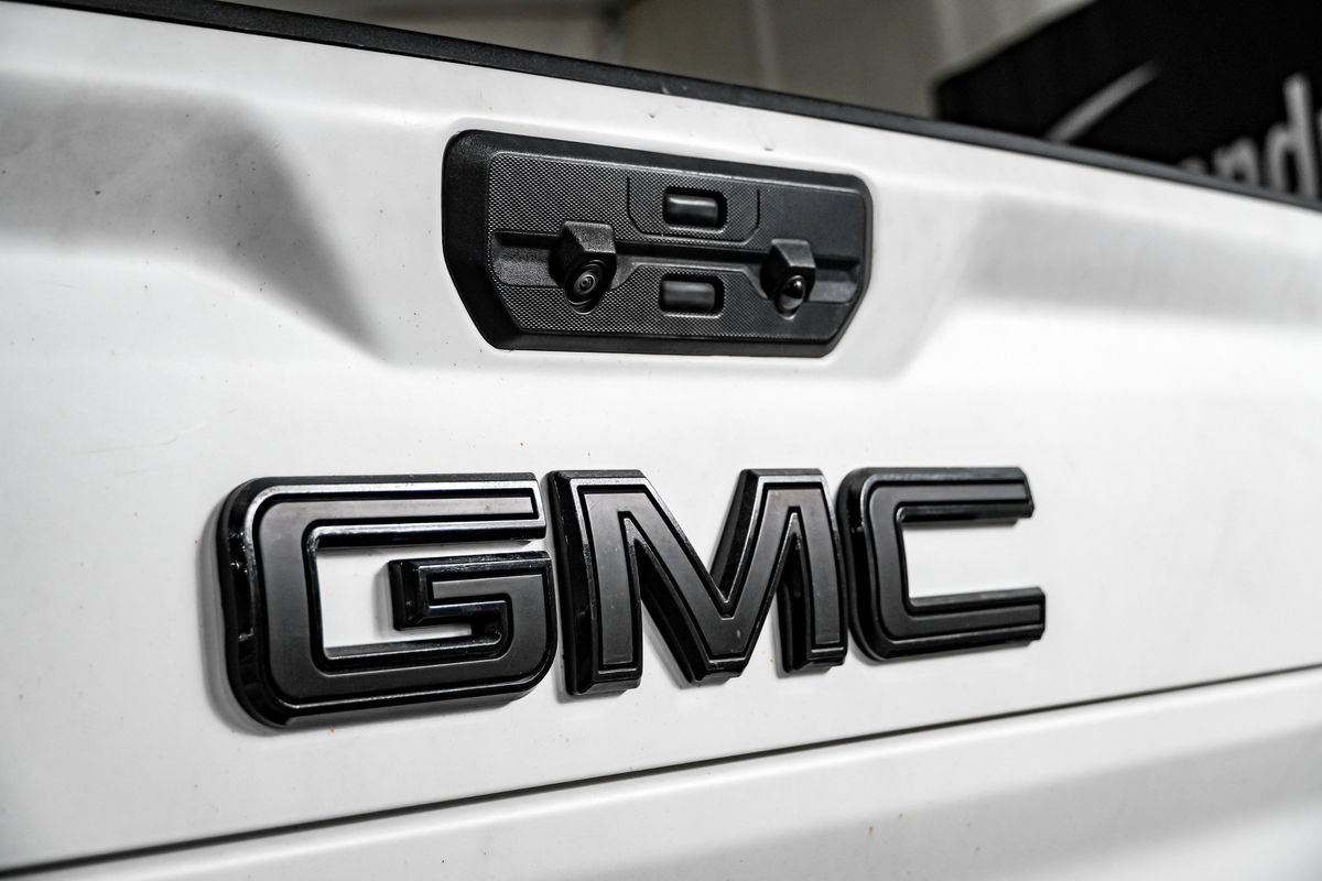 Used 2024 GMC Sierra 3500 Denali Ultimate AWD/4WD image 49