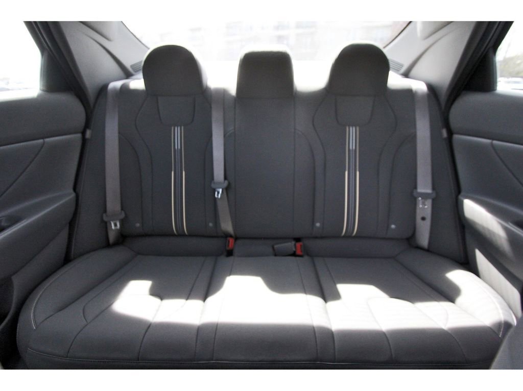 New 2026 Hyundai Elantra Blue image 13