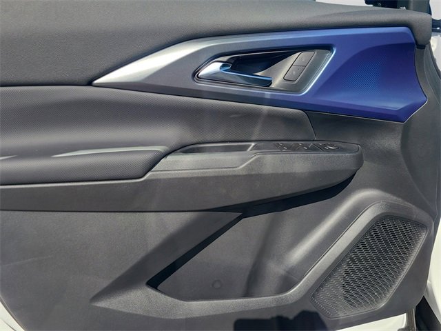 New 2026 Chevrolet Equinox EV LT image 19