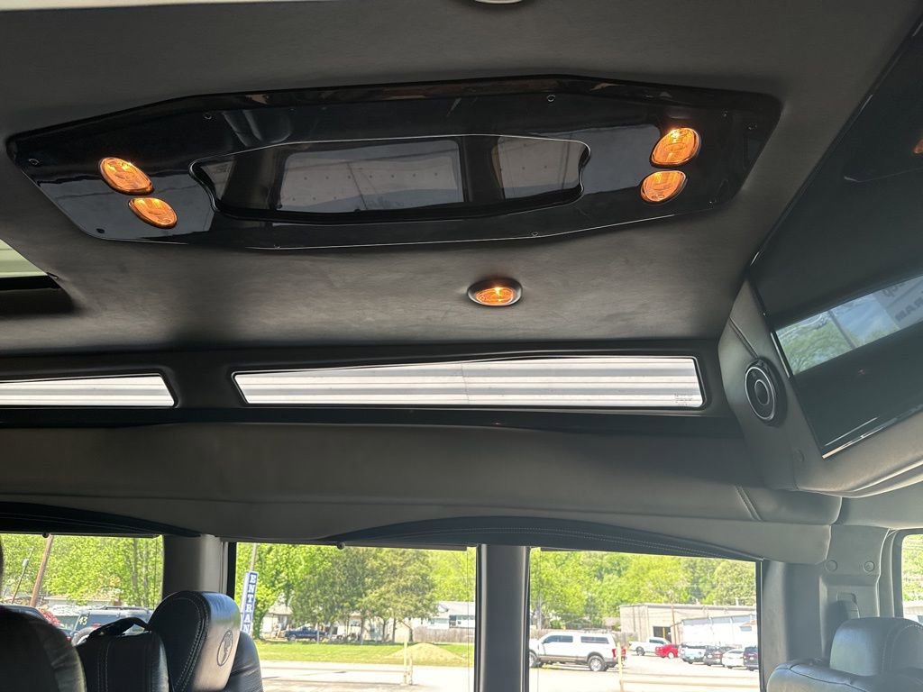 Used 2020 GMC Savana 2500 w/ Enhanced Convenience Package RWD image 31