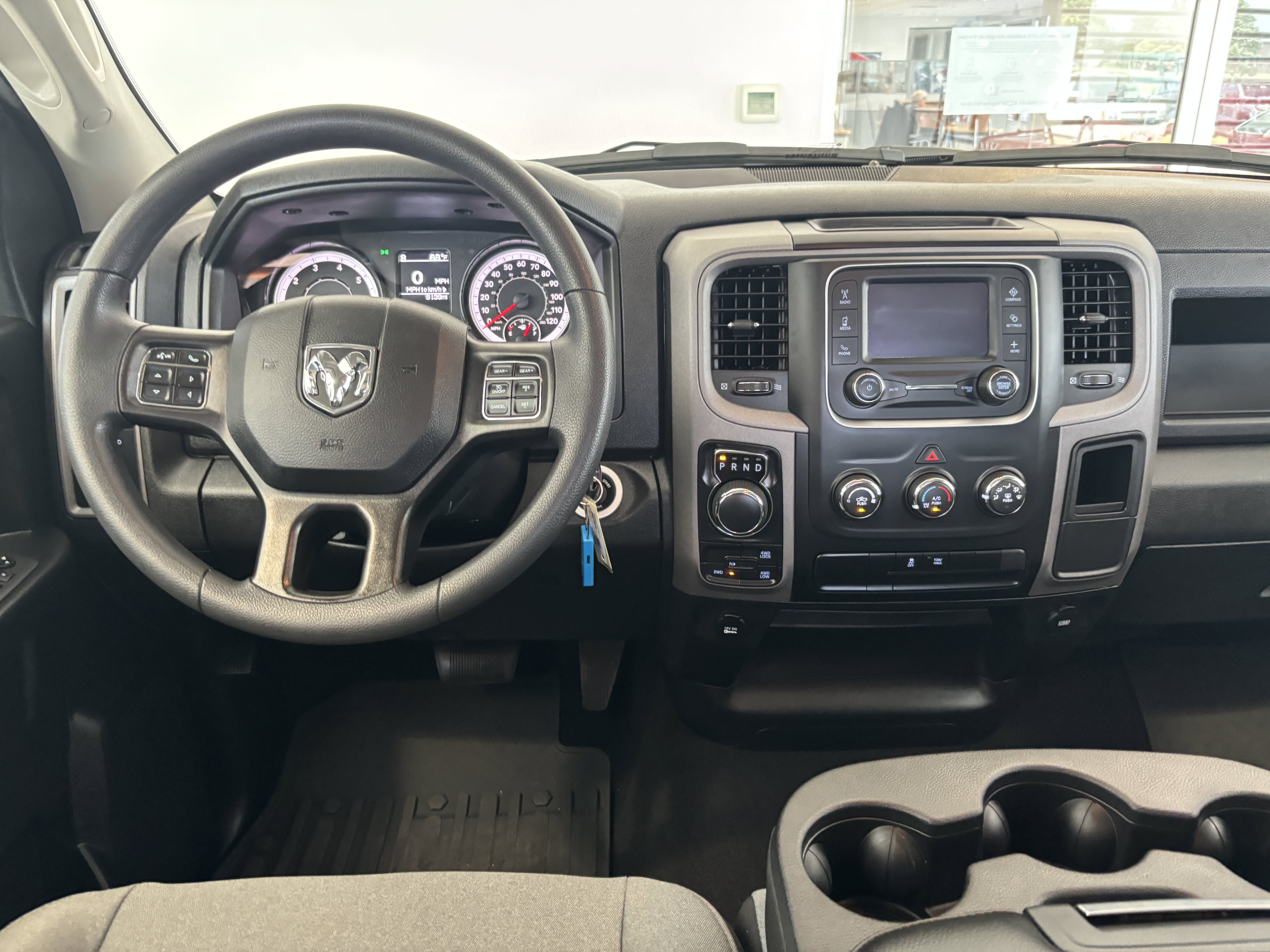 Used 2024 RAM 1500 Tradesman w/ Chrome Plus Package AWD/4WD image 3