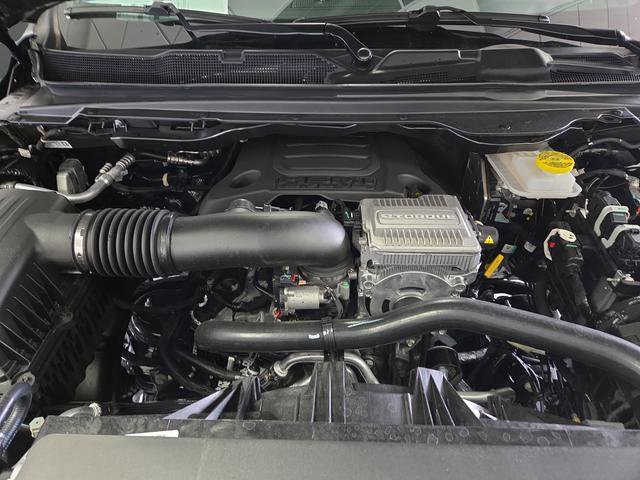 New 2026 RAM 1500 4x4 Crew Cab image 44