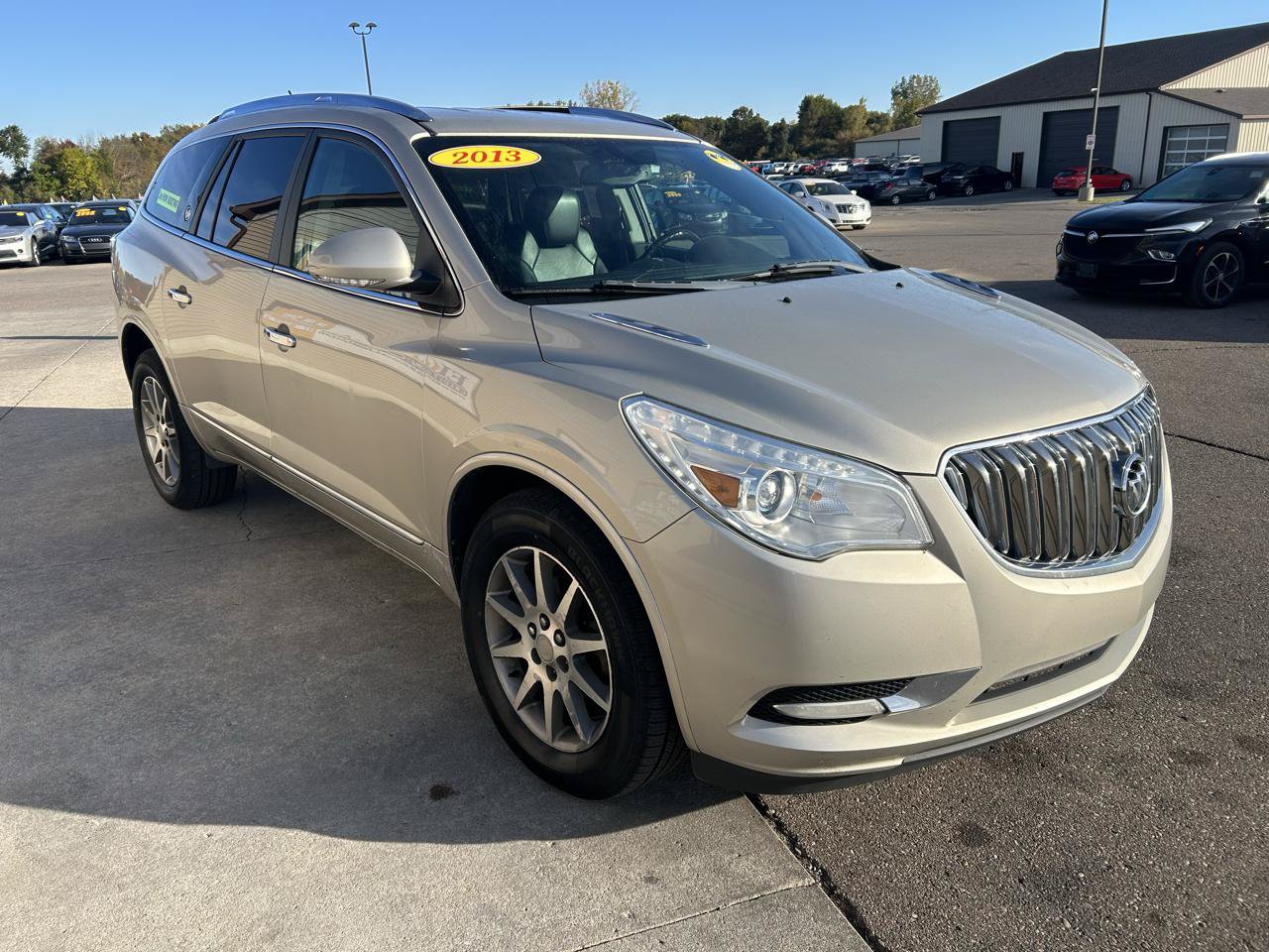 Used 2013 Buick Enclave Leather FWD image 3