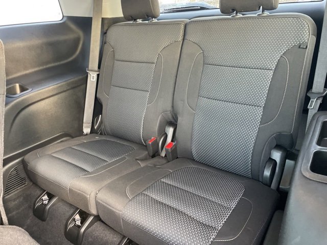 Used 2023 GMC Acadia SLE image 10