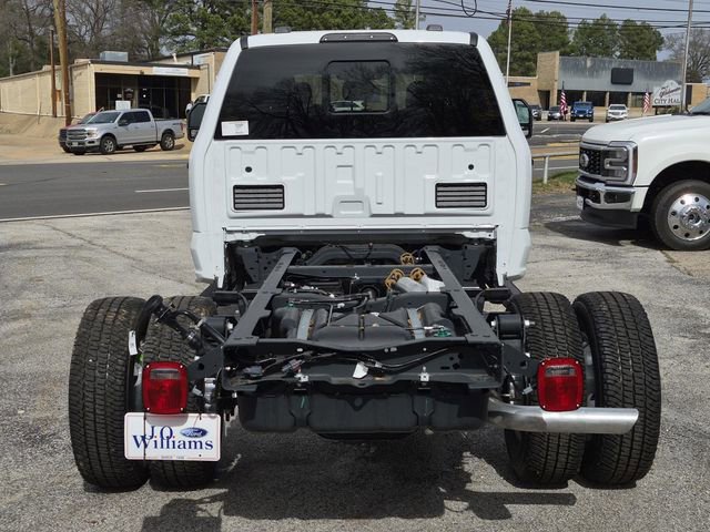New 2026 Ford F350 XL w/ XL Chrome Package image 4
