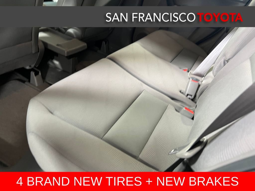 Used 2011 Honda CR-V LX image 15