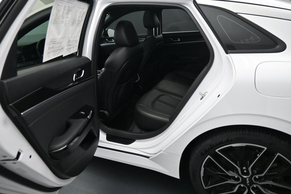 Used 2021 Kia K5 GT w/ GT1 Package FWD image 21